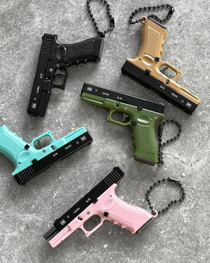 Glock 17 Detachable Keychain - TRIUMPH BASTION