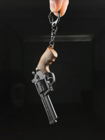 Revolver Keychain - TRIUMPH BASTION