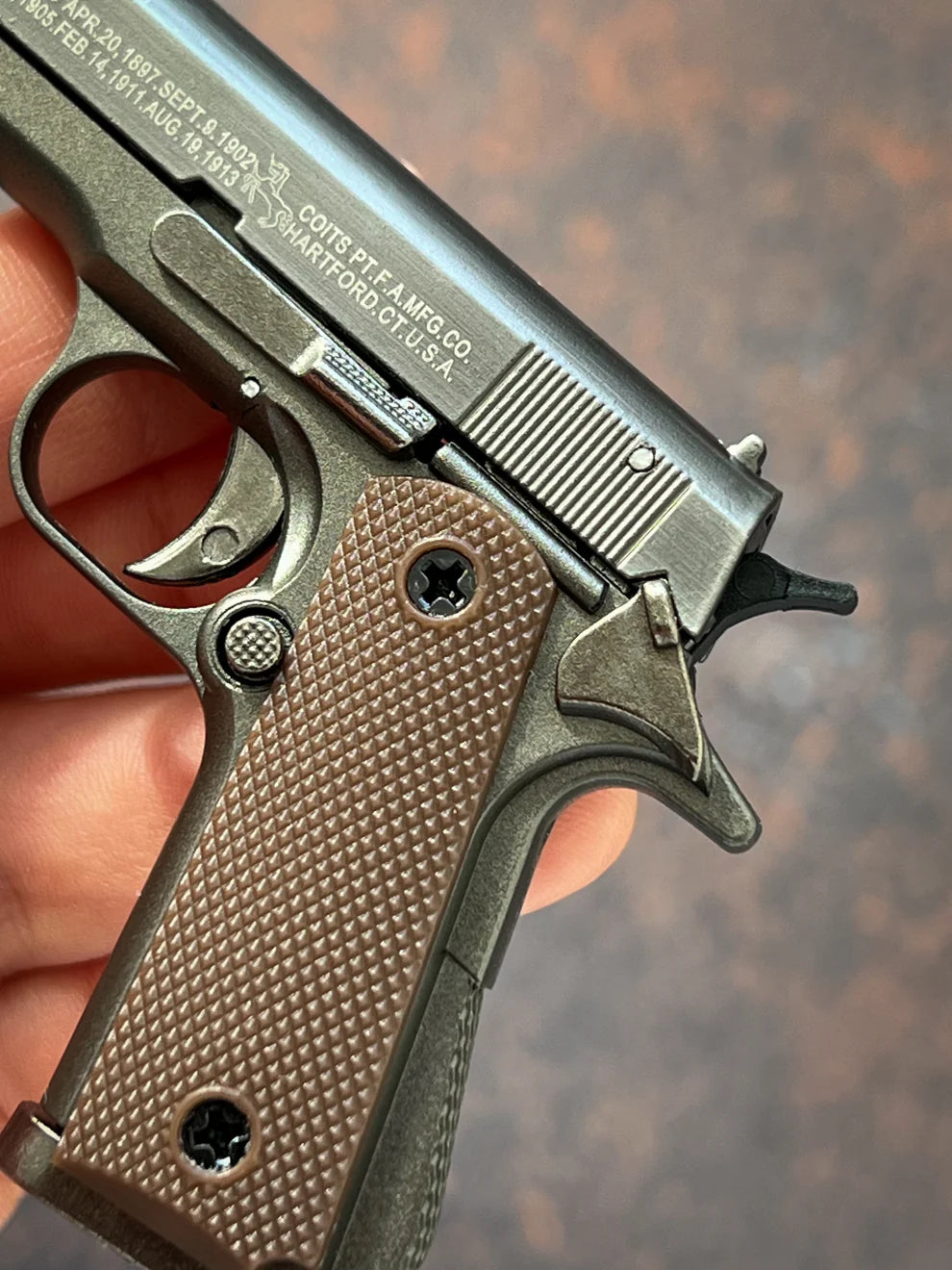 Colt M1911 Ejection Detachable Keychain