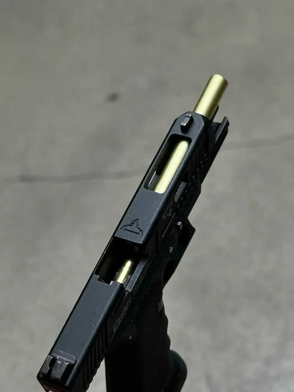 Glock G34 TTI Ejection Detachable Scale Model Keychain - TRIUMPH BASTION