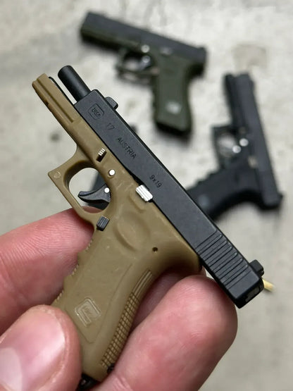 Glock 17 Ejection Detachable Keychain - TRIUMPH BASTION
