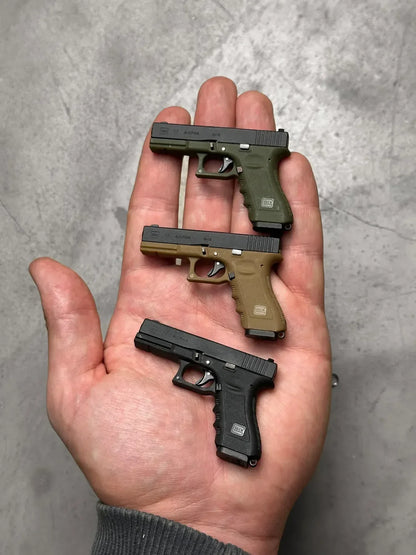 Glock 17 Ejection Detachable Keychain - TRIUMPH BASTION