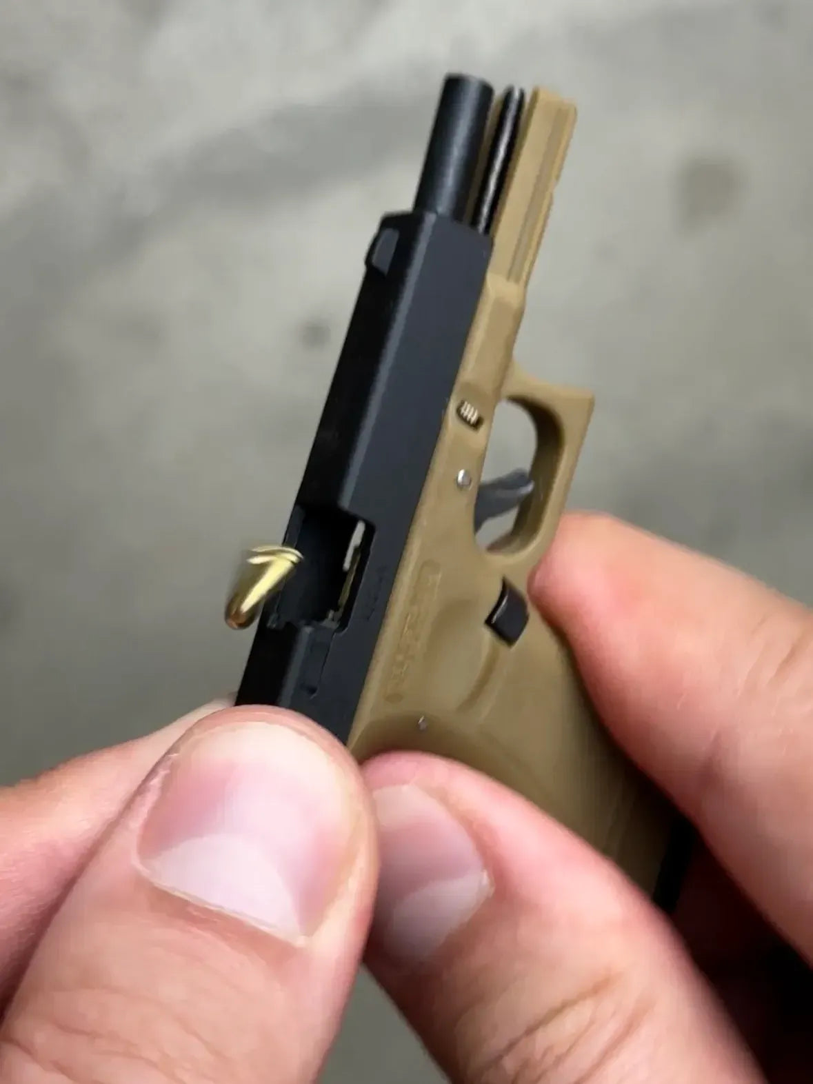 Glock 17 Ejection Detachable Keychain - TRIUMPH BASTION