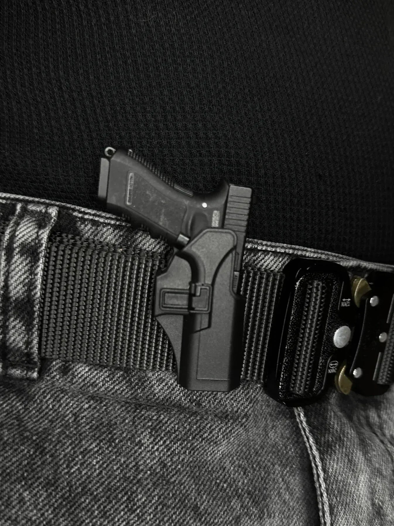 Mini Holster - The Best Way To Carry It - TRIUMPH BASTION