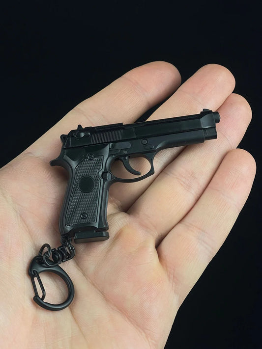 Beretta M92 Keychain - TRIUMPH BASTION