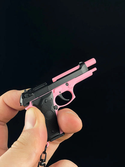 Beretta M92 Keychain - TRIUMPH BASTION
