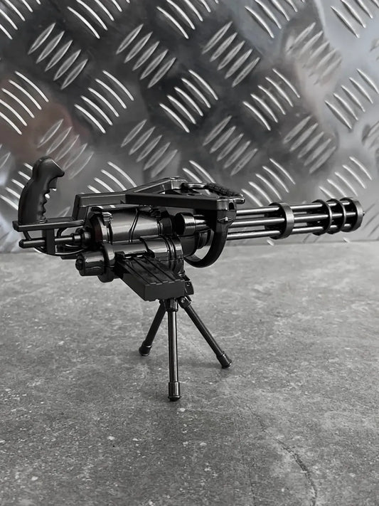 KeyArsenal™ M134-A2 Minigun Desktop Model - TRIUMPH BASTION