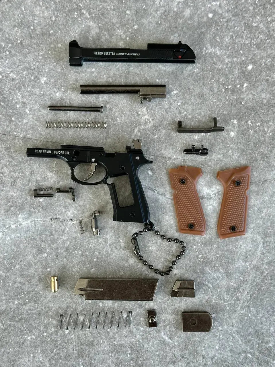 Beretta M92A1 Detachable Keychain - TRIUMPH BASTION
